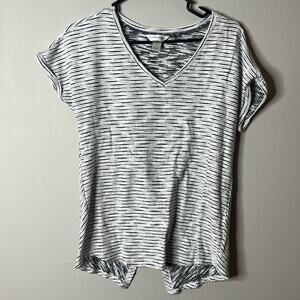 Christopher & Banks Button back blouse medium